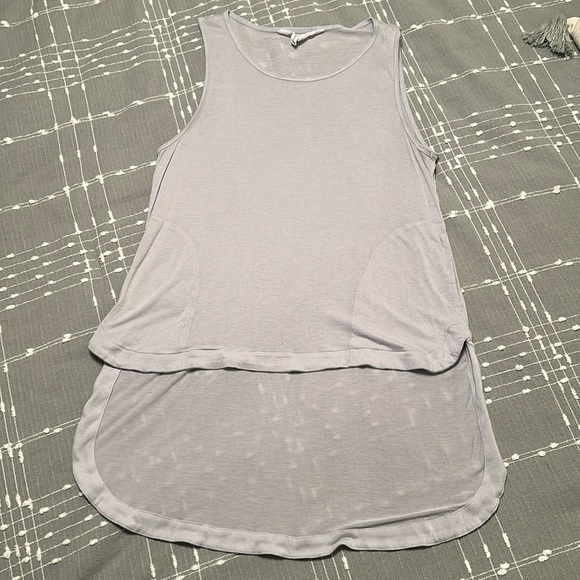 BCBGeneration pearl blue tank top with long back size S - Picture 1 of 9